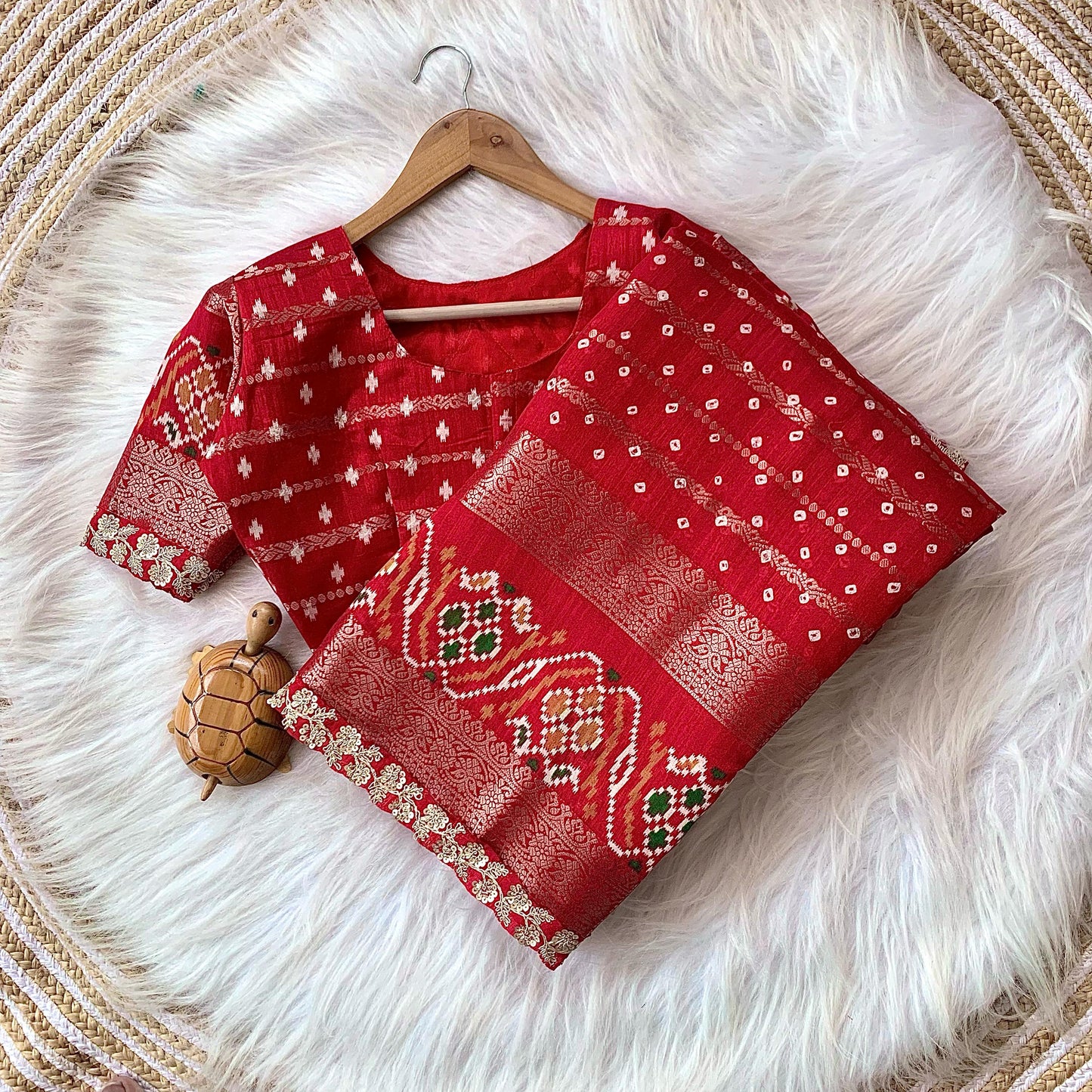 COTTON SAREE WITH ALL OVER BANDHEJ PRINT