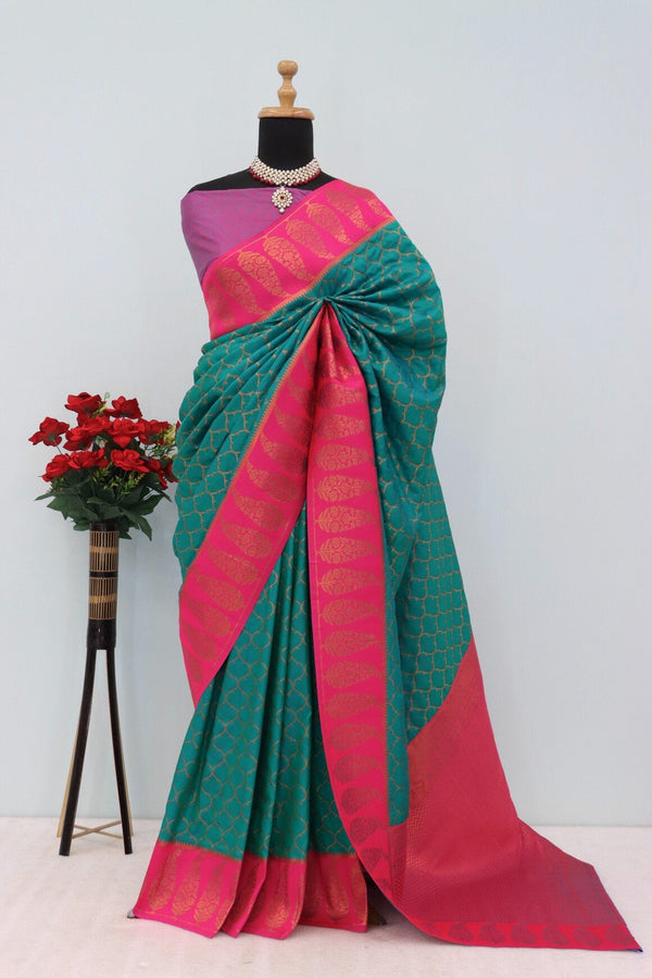 Scintilla Sea Green Soft Banarasi Silk Saree With Confounding Blouse Piece