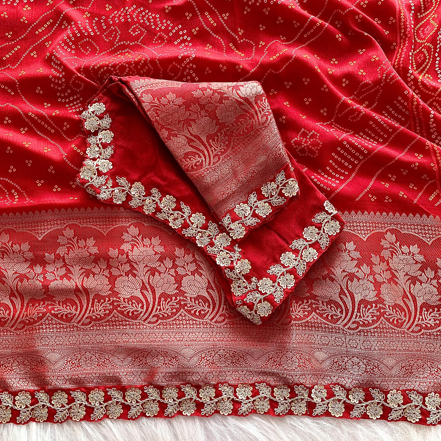 DOLA SILK SAREE IN BANDHNI PRINT