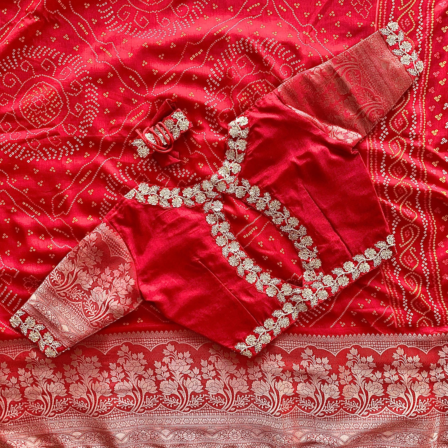DOLA SILK SAREE IN BANDHNI PRINT